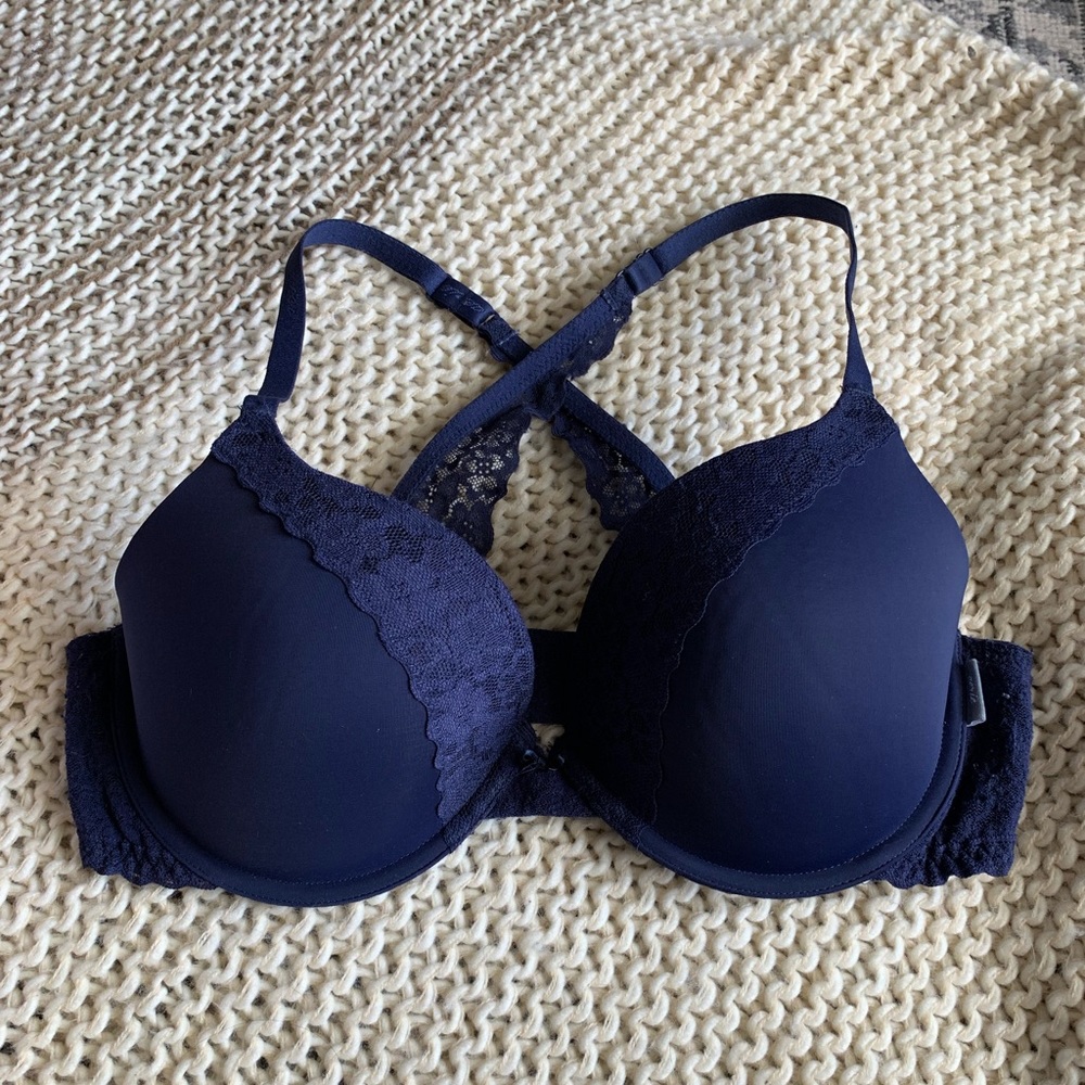 aerie Navy Lace Cross-Back Bra - 36D